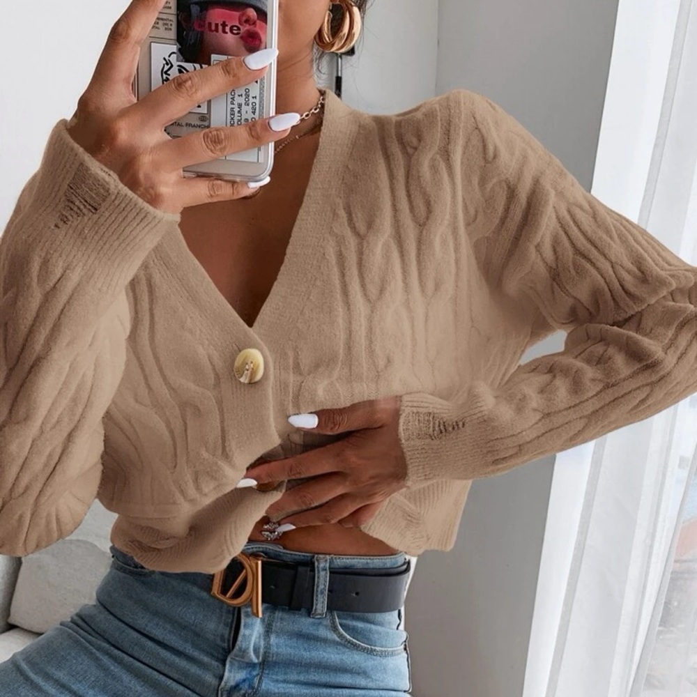 Cropped Sweater - Picture 1 of 2